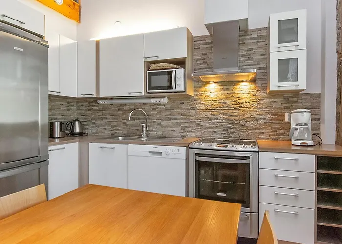 Nilikuru C 6 By Interhome